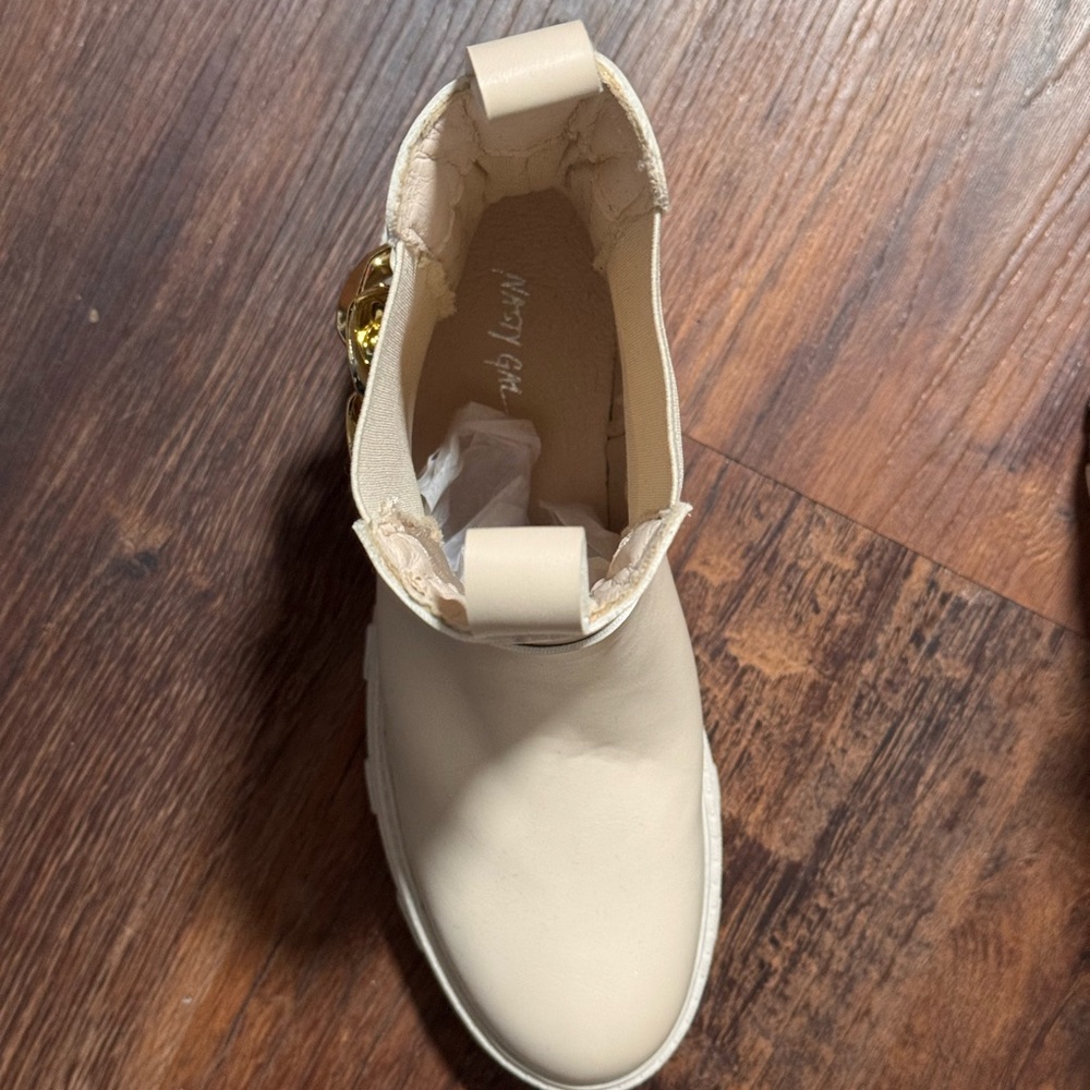 Nasty Gal Cream Ankle Boots with Gold Accent - Picture 3 of 4